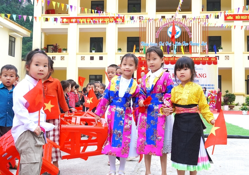 Học sinh vùng cao Mèo Vạc (Tuyên Quang) hân hoan khai giảng năm học mới 2025-2026